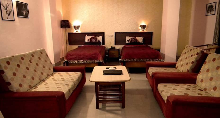 Hotel Centre Point Super Deluxe Room 2